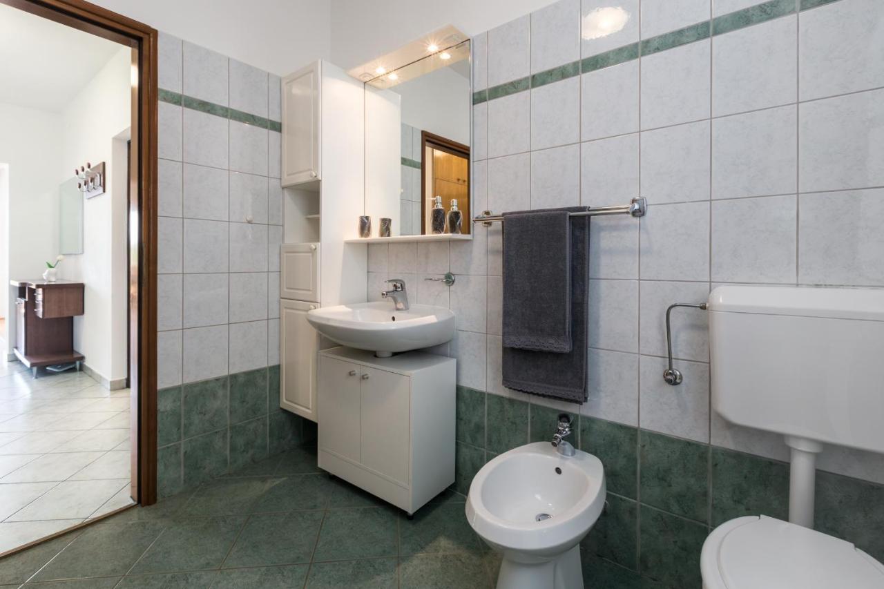 Apartments Emil Pula Ngoại thất bức ảnh